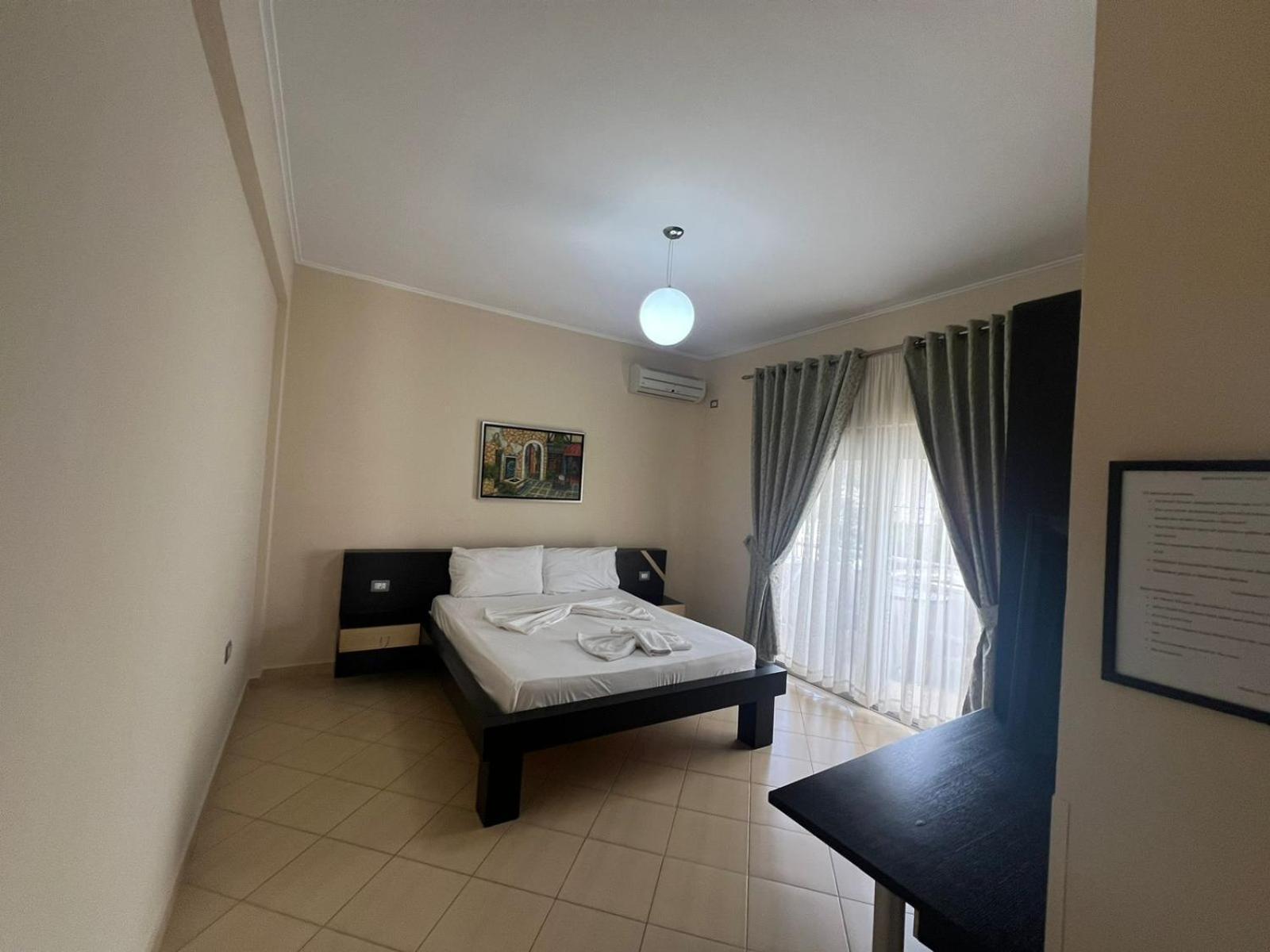 La Luna Hotel คซามิล ภายนอก รูปภาพ