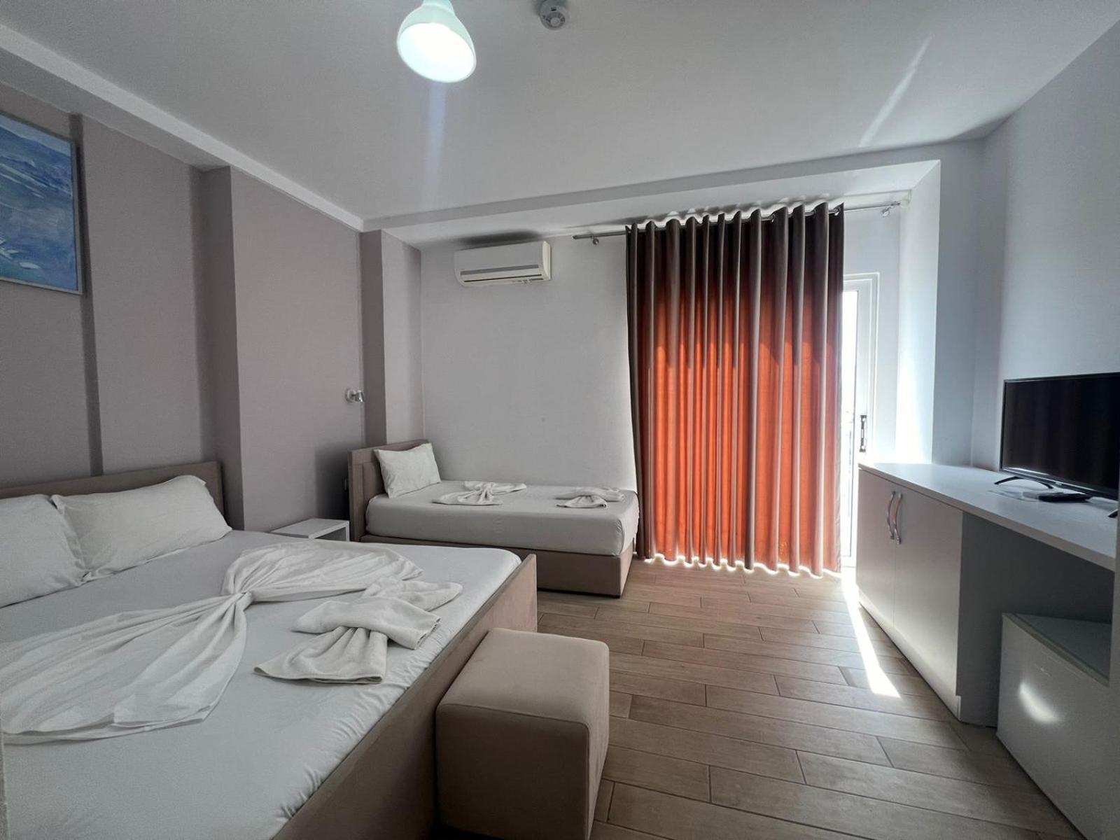 La Luna Hotel คซามิล ภายนอก รูปภาพ